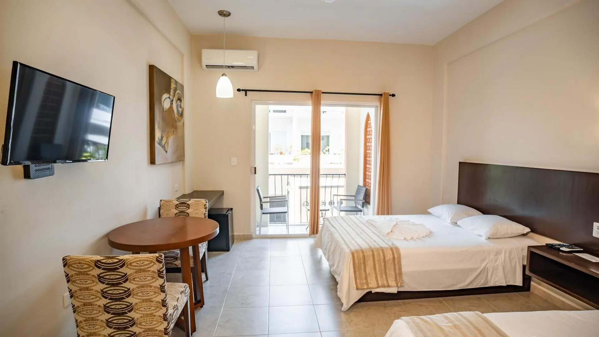 Gran Sahara Hotel Playa del Carmen México